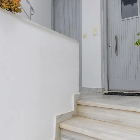 Alki 20m From Saint George Beach Apartment Naxos City